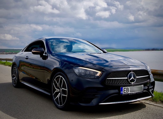 Mercedes-Benz E-Class 2022