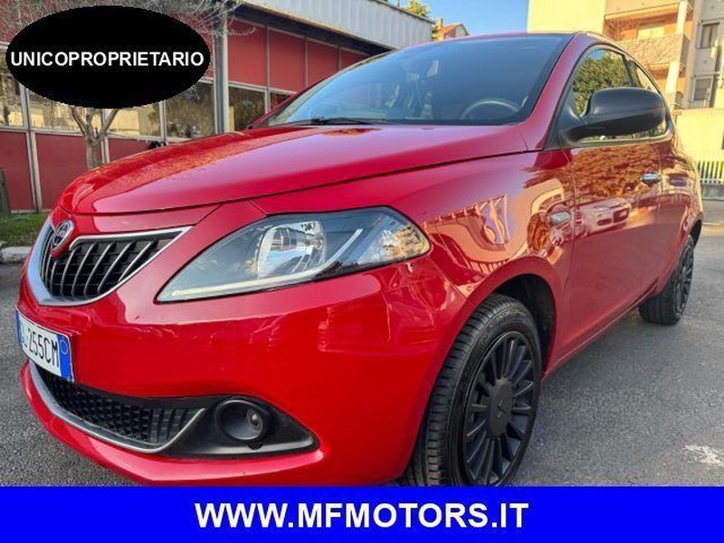 Lancia Ypsilon