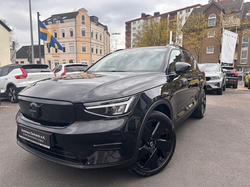 Volvo EX40 2025