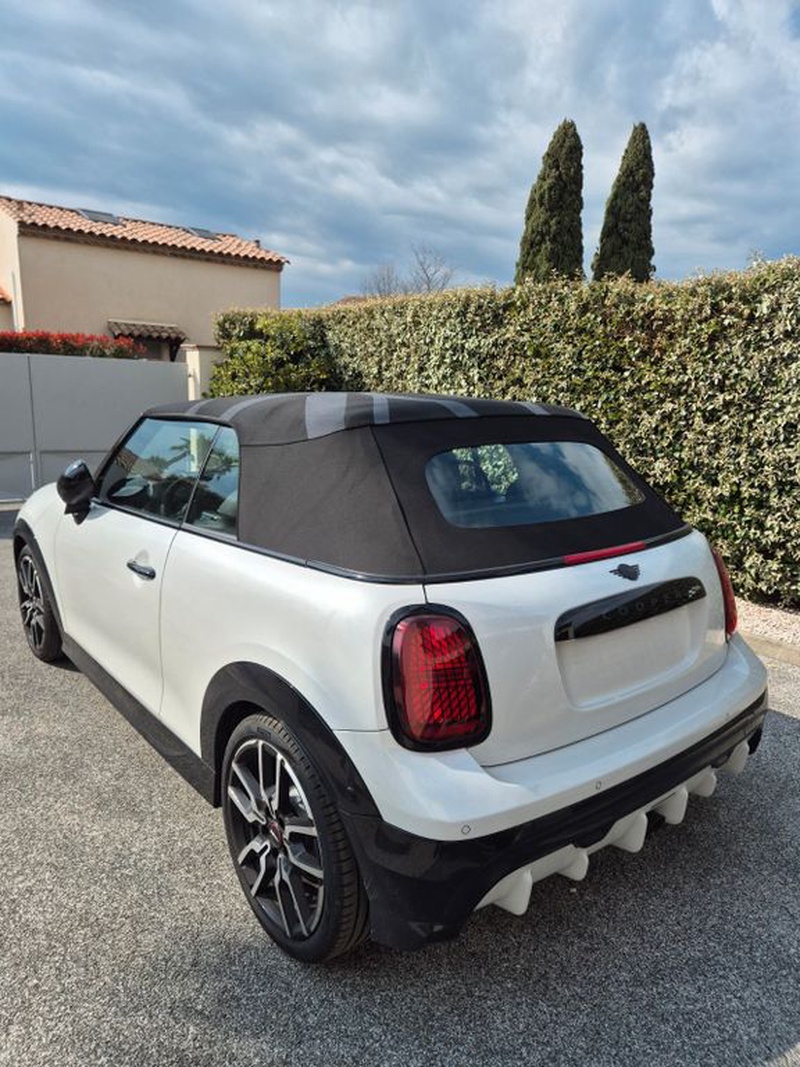 MINI Cabrio