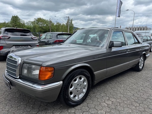 Mercedes-Benz 300 1989