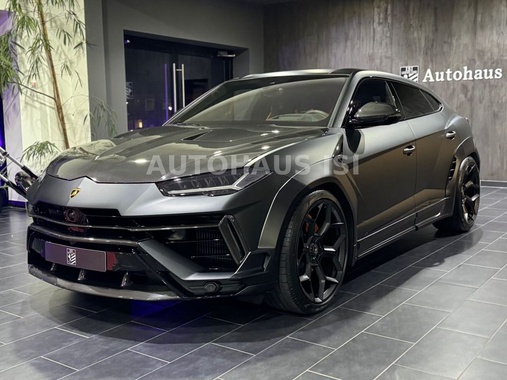 Lamborghini Urus 2024