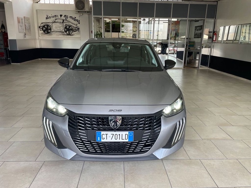 Peugeot 208