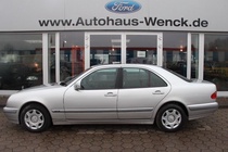 Mercedes-Benz E-Class 2000