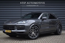 Porsche Cayenne 2024