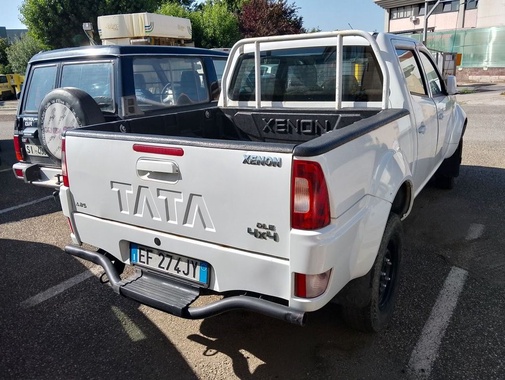 Tata Xenon 2011