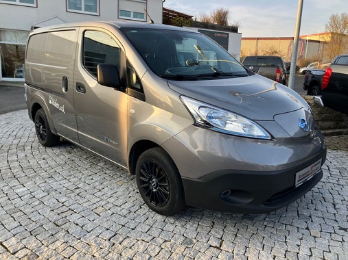 Nissan e-NV200 2016