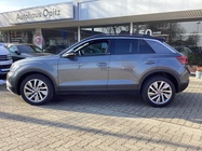 Volkswagen T-Roc 2023