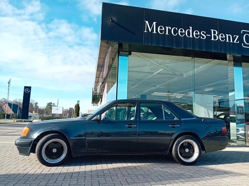 Mercedes-Benz 500 1992