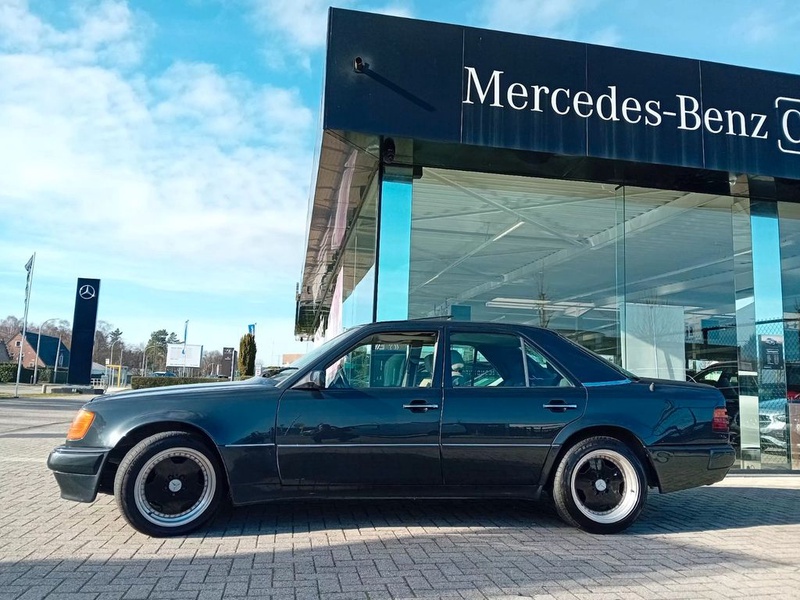 Mercedes-Benz 500