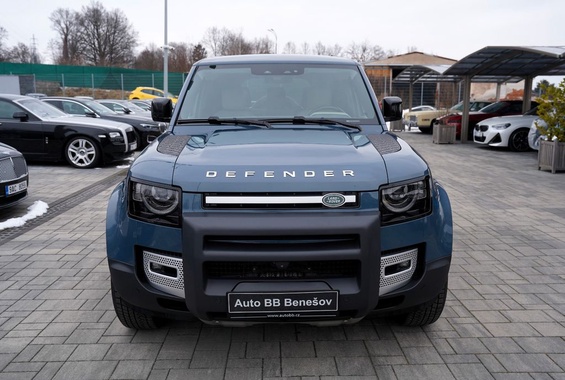 Land Rover Defender 2021