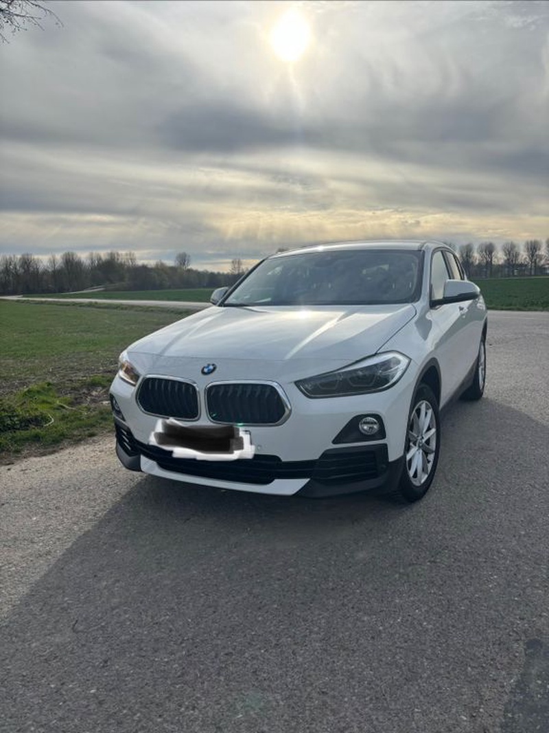 BMW X2