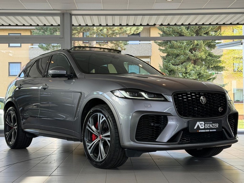 Jaguar F-Pace