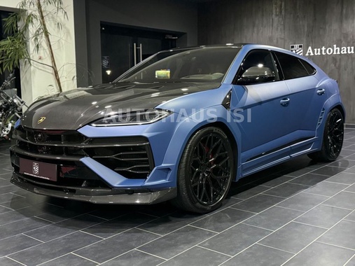 Lamborghini Urus 2025
