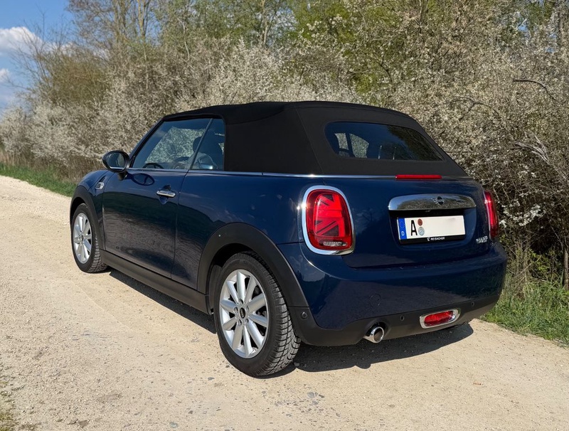 MINI Cabrio