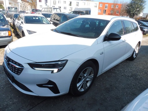 Opel Insignia 2022