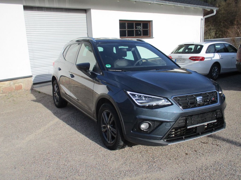 Seat Arona