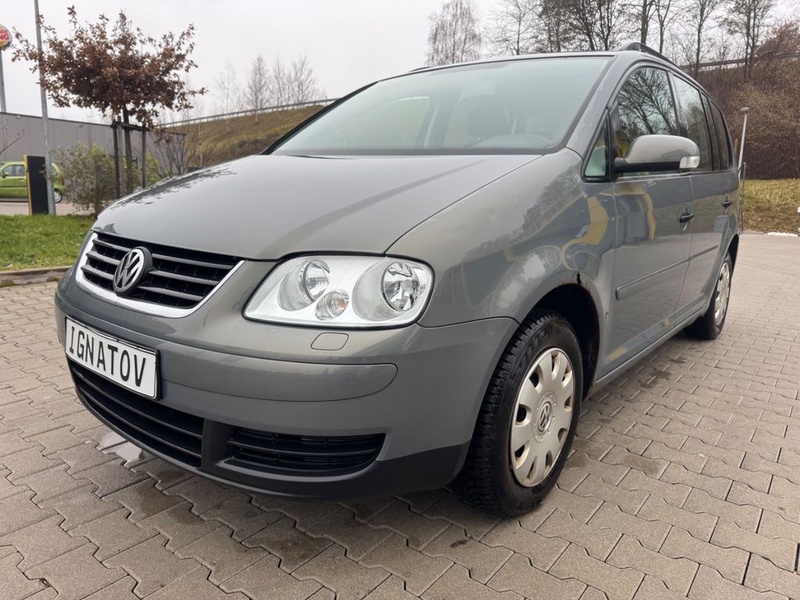 Volkswagen Touran