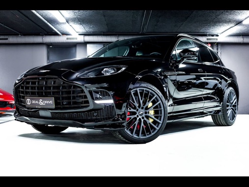 Aston Martin DBX 2023