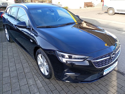 Opel Insignia 2022