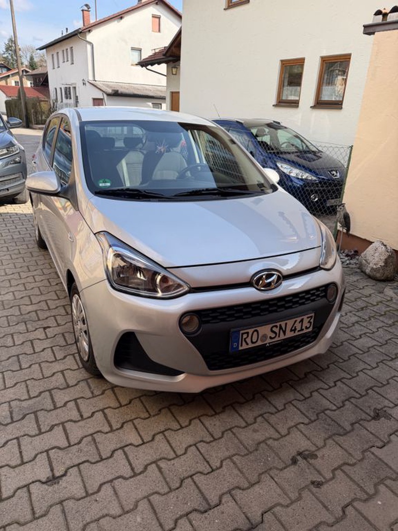 Hyundai i10