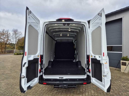 Ford Transit 2024