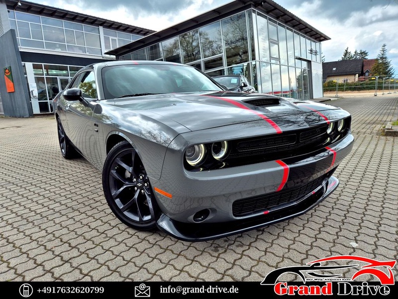 Dodge Challenger