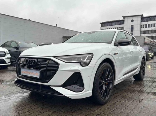 Audi e-tron 2022