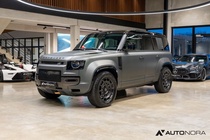Land Rover Defender 2025