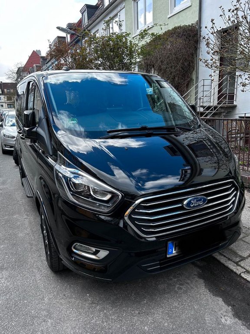 Ford Tourneo Custom