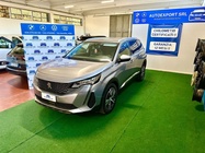 Peugeot 5008 2021