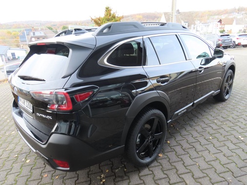 Subaru Outback 2025