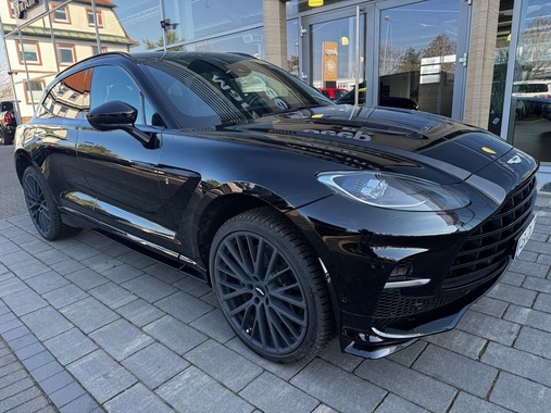 Aston Martin DBX 2024