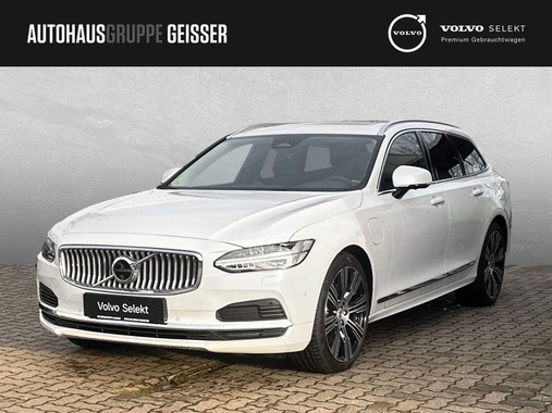 Volvo V90 2025