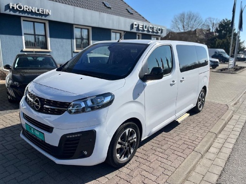 Opel Zafira 2022