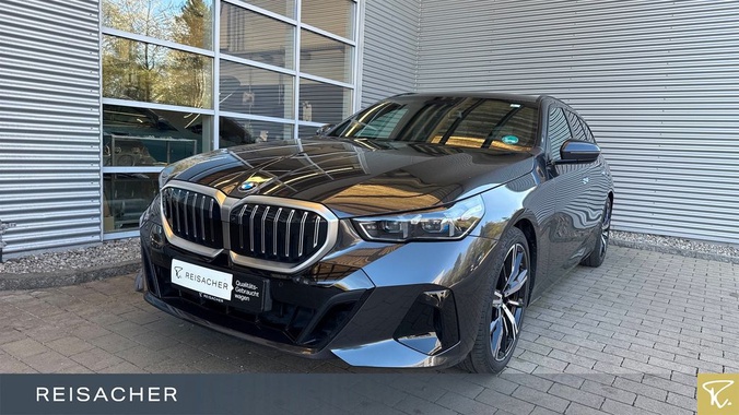BMW 5 Series 2025