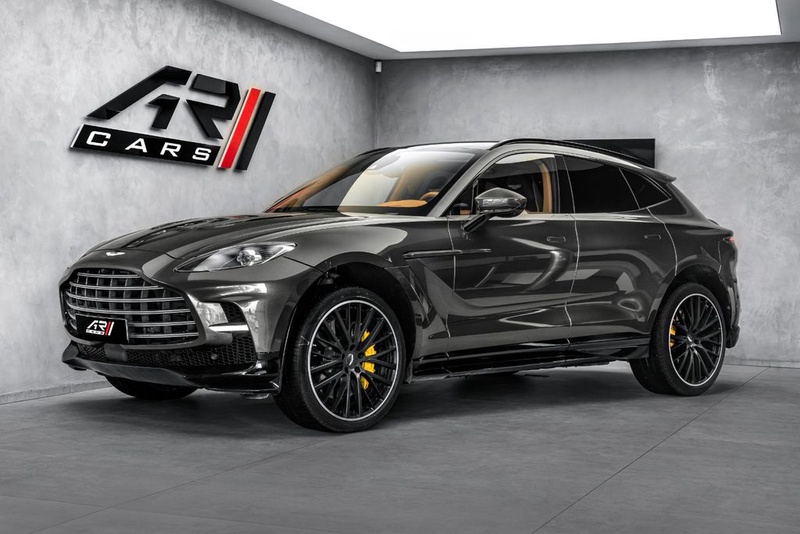Aston Martin DBX