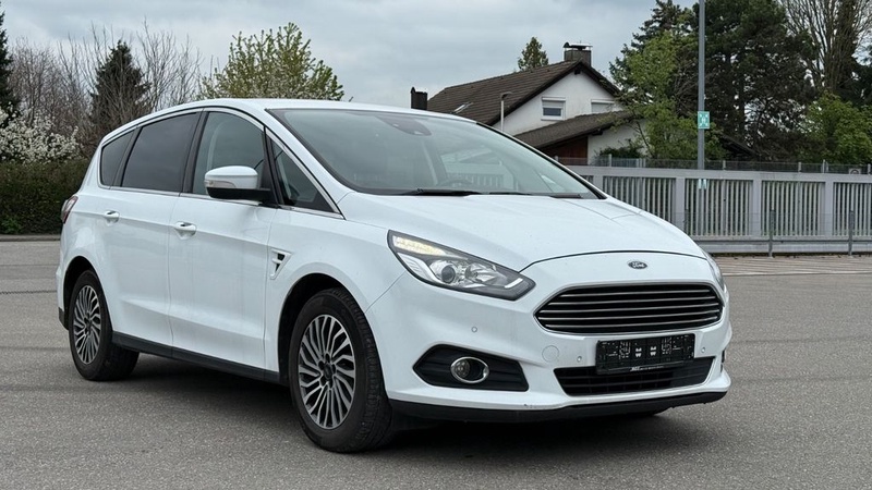 Ford S-Max