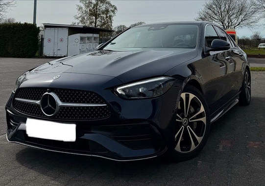Mercedes-Benz C-Class 2021