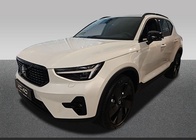 Volvo XC40 2025