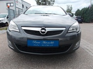 Opel Astra 2011