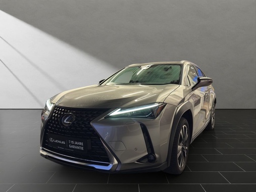 Lexus UX 2023