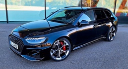 Audi RS4 2023