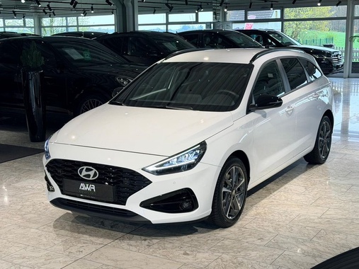 Hyundai i30 2025
