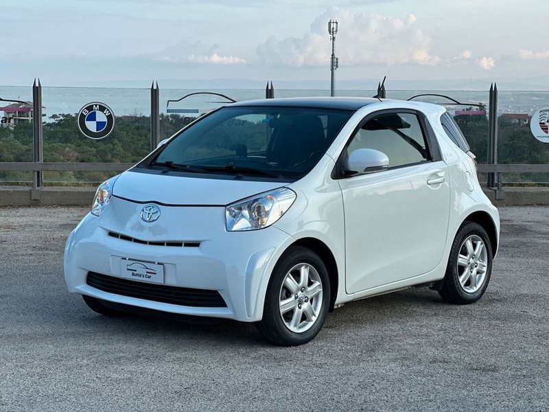 Toyota IQ