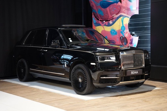 Rolls-Royce Cullinan 2019