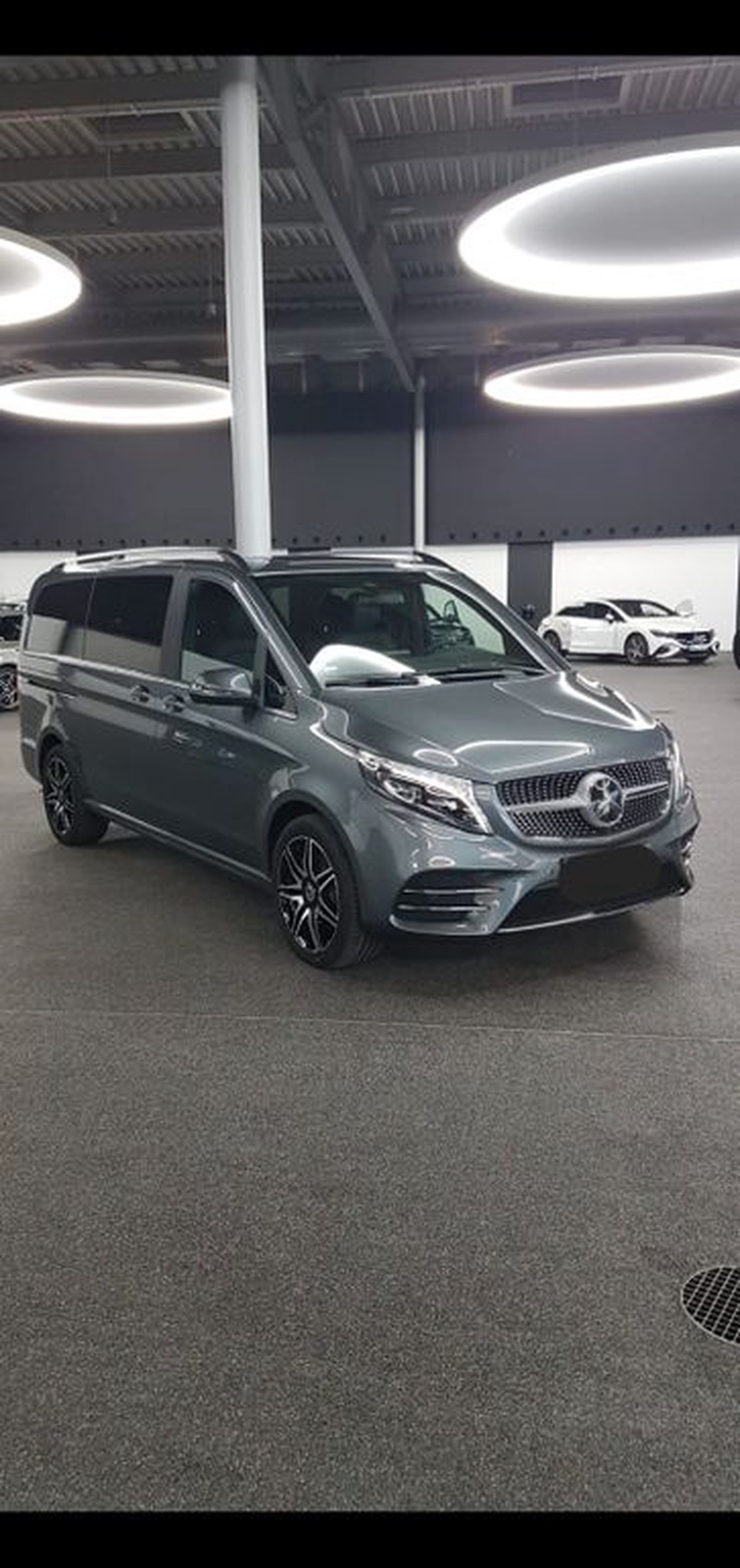 Mercedes-Benz V-Class