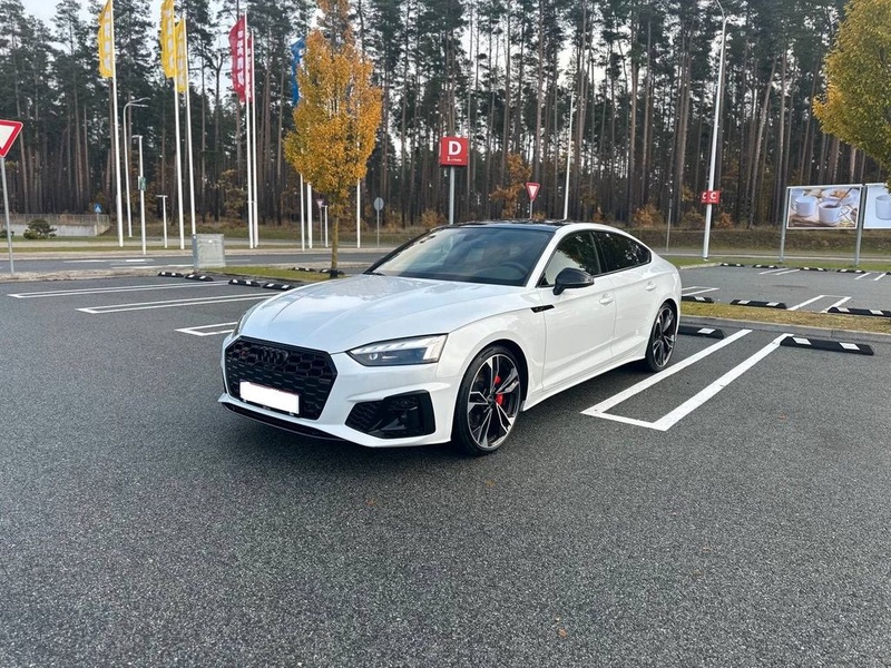 Audi S5