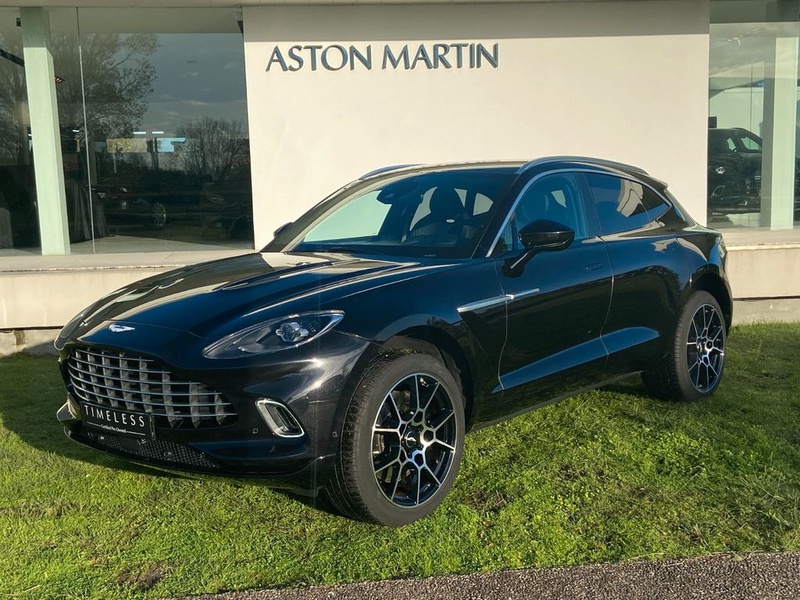 Aston Martin DBX