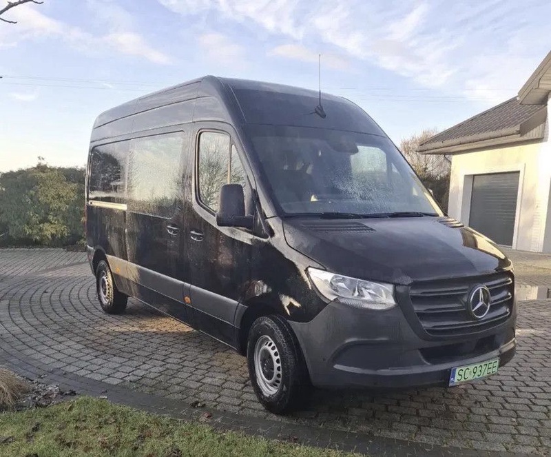 Mercedes-Benz Sprinter